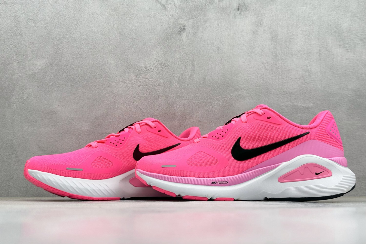 RS 버전 나이키 줌 스트럭처 26 (Nike Zoom Structure 26) - 완충, 편안함, 경량 러닝화